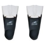 كونكويست BF11 زعانف سباحه شارك سيليكون للجنسين — اسود/شفاف